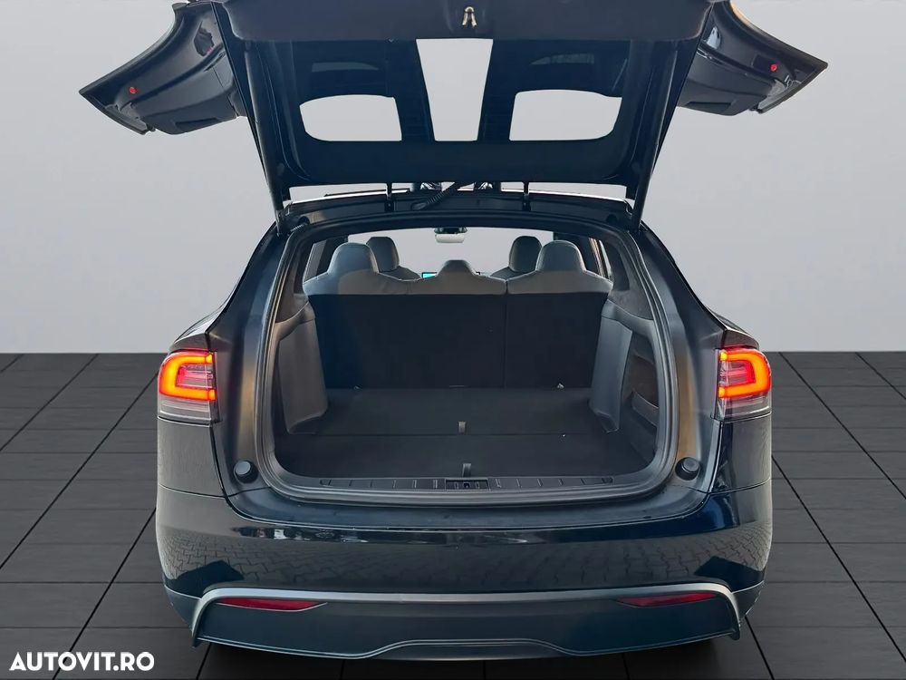 Tesla Model X Long Range - 6