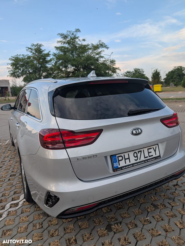 Kia Ceed 1.6 DSL 7DCT Star - 24
