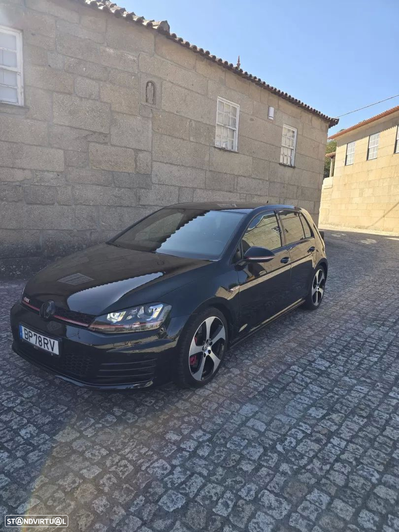 VW Golf 2.0 TSi GTi Performance - 2