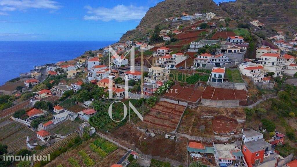 Oportunidade Única em Câmara de Lobos – Terreno para Construção com Vi - Grande imagem: 5/10