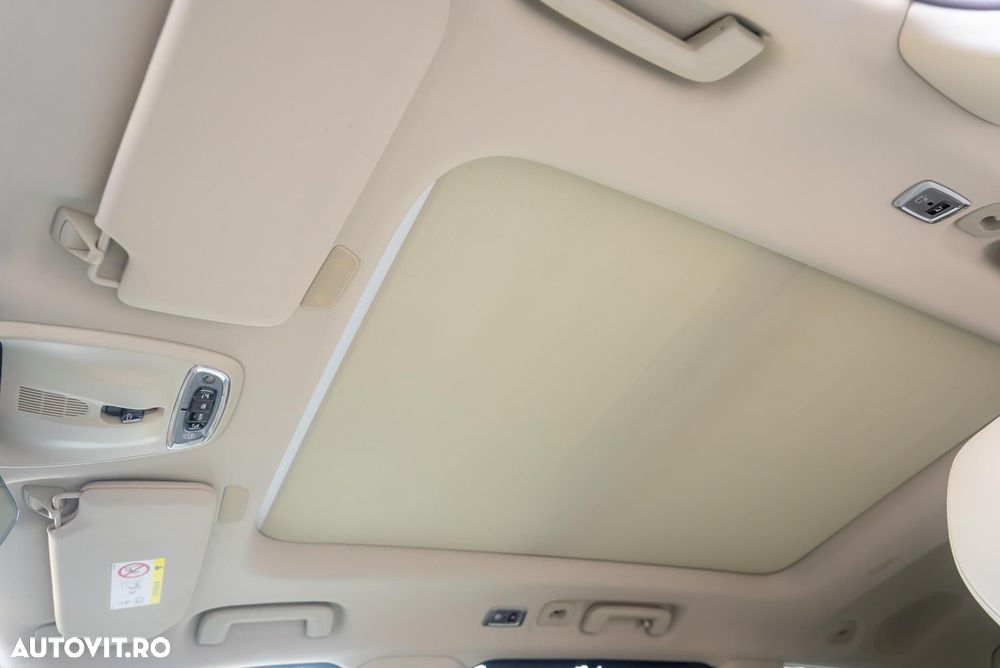 Volvo XC 90 - 18