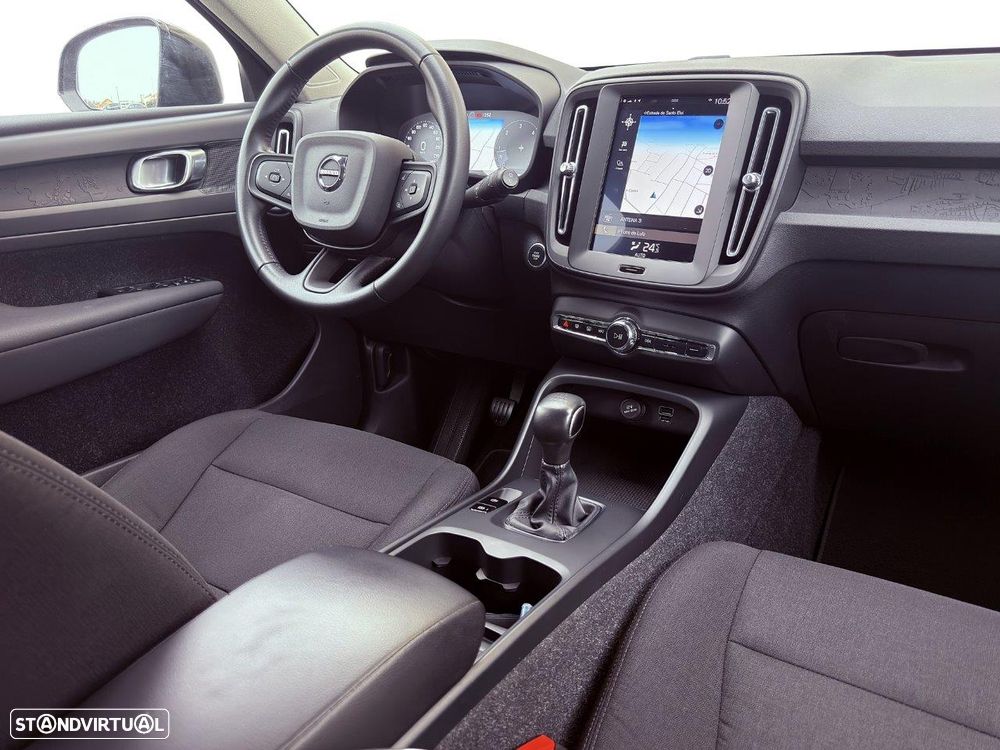 Volvo XC 40 2.0 D3 Momentum - 5