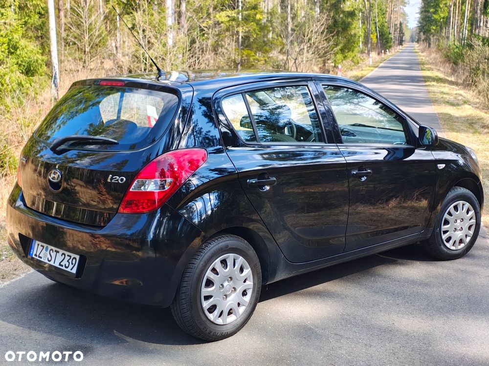 Hyundai i20 - 13