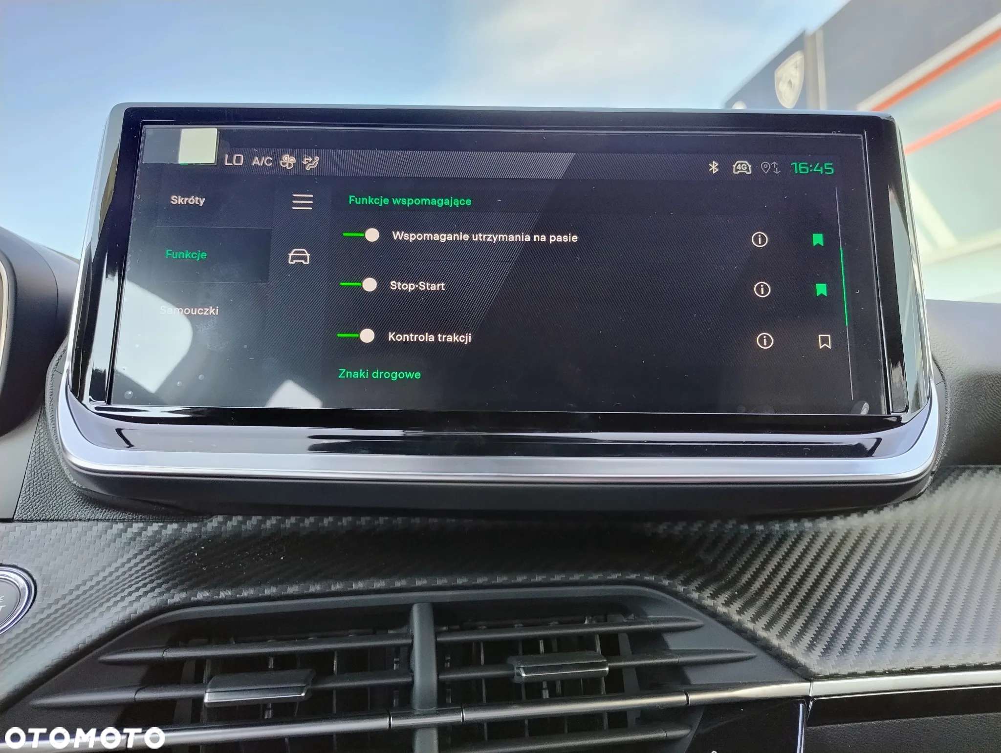 Peugeot 2008 PureTech 100 Allure S&S BVM6 - 18