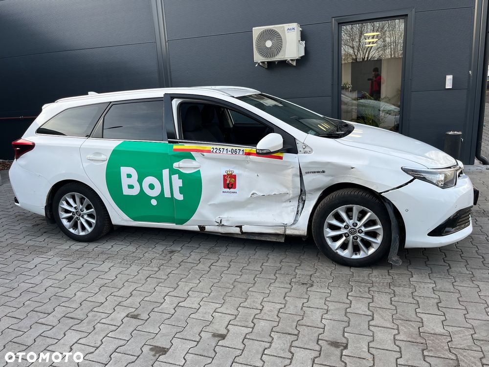 Toyota Auris Hybrid 135 Comfort - 8