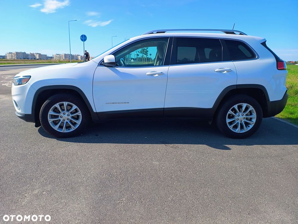 Jeep Cherokee - 9