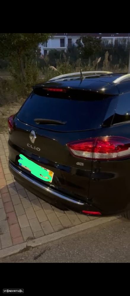 Renault Clio Sport Tourer - 6