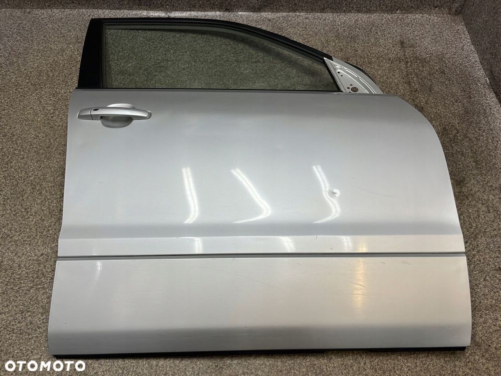 Drzwi prawy przod przednie listwa Z2S C02 Suzuki Grand Vitara 2 II 110 umFe - 7