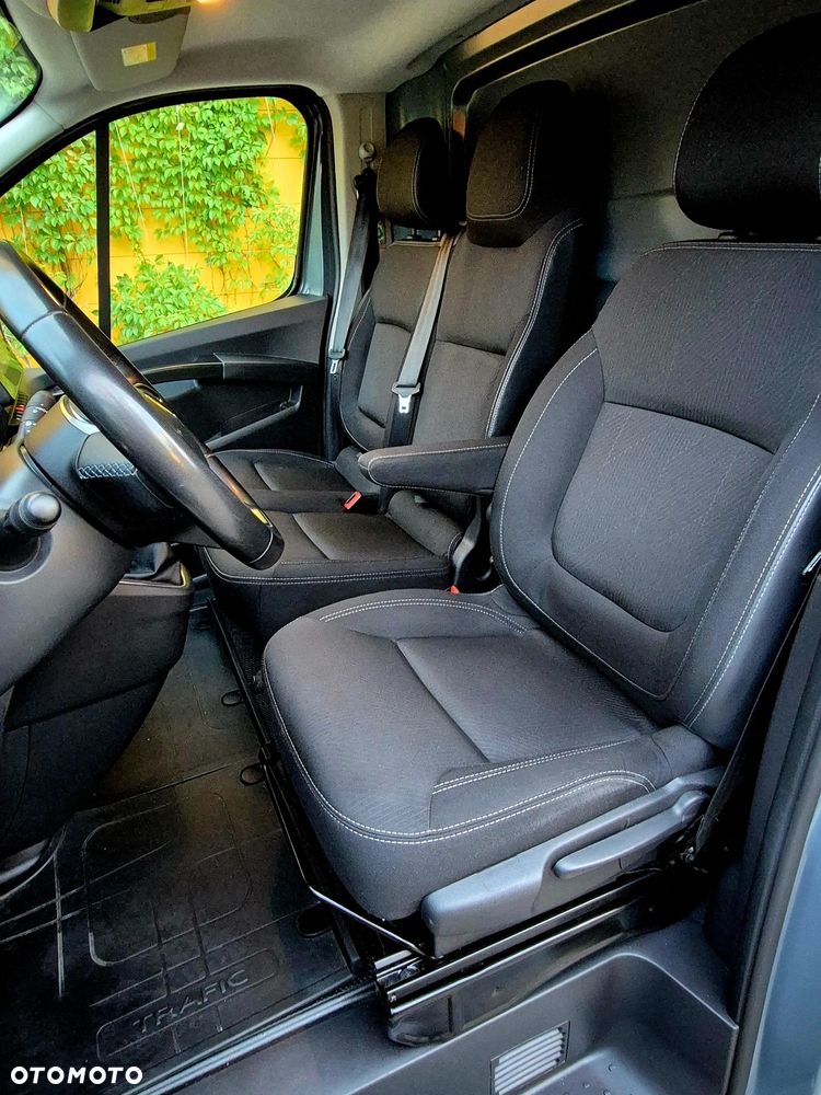 Renault Trafic - 20