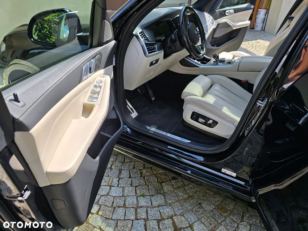BMW X7 M50d sport - 19