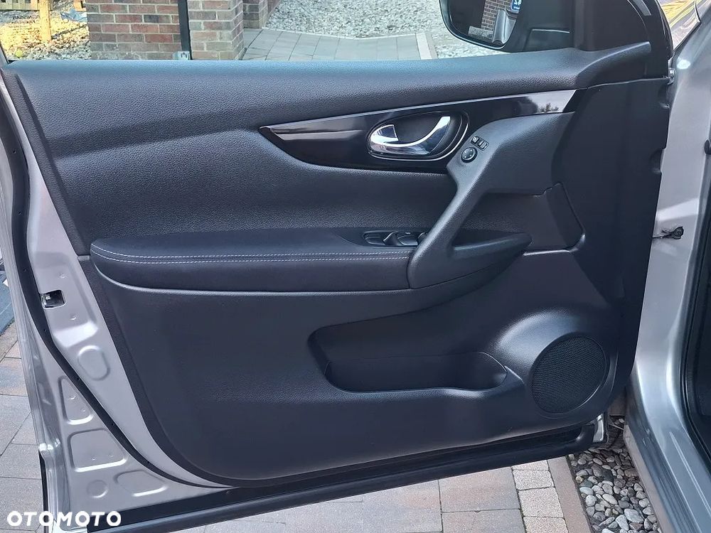 Nissan Qashqai 1.6 DCi Acenta - 12
