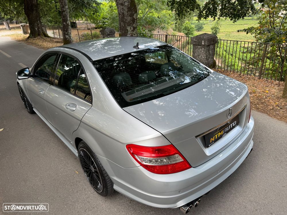 Mercedes-Benz C 220 - 12