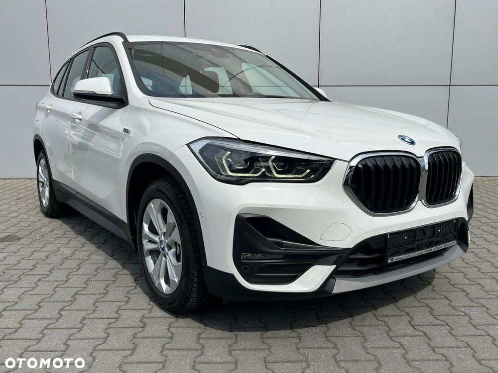 BMW X1 xDrive25e Advantage - 6