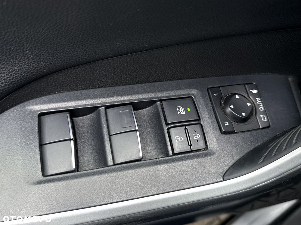 Toyota RAV4 2.5 Hybrid Selection 4x4 - 20