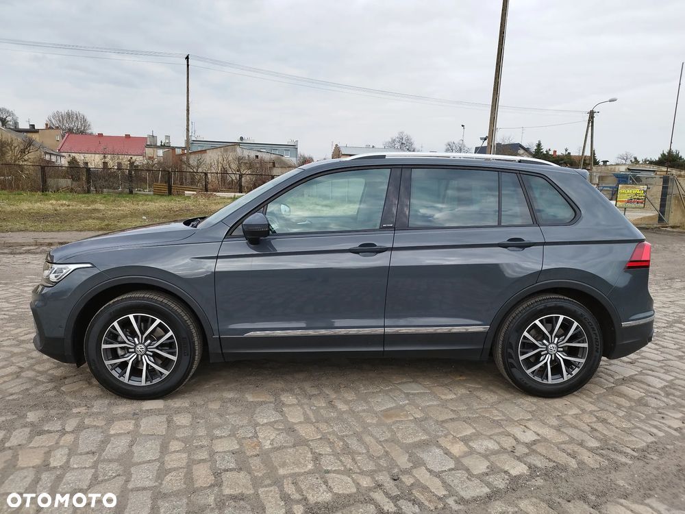 Volkswagen Tiguan 2.0 TDI SCR Active DSG - 2