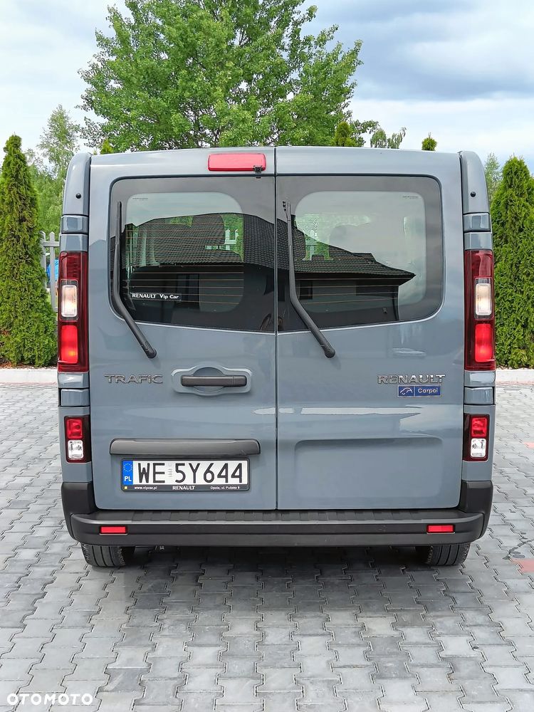 Renault Trafic 2.0 dCi - 7