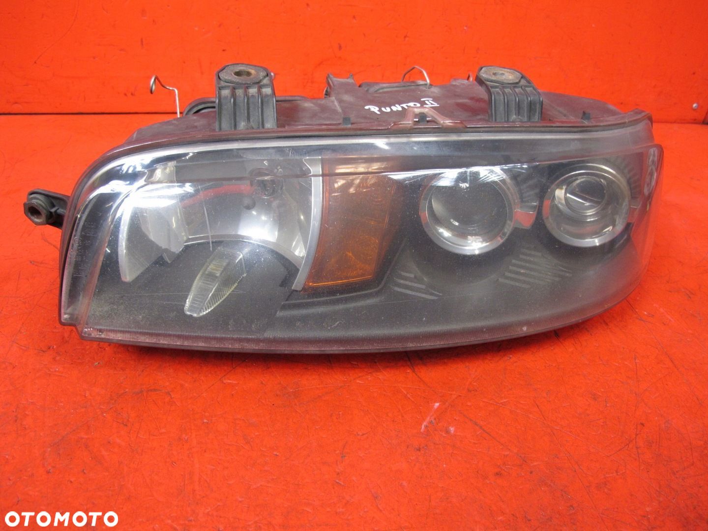 FIAT PUNTO II 99-03 LAMPA LEWA PRZÓD HALOGEN EU - 1