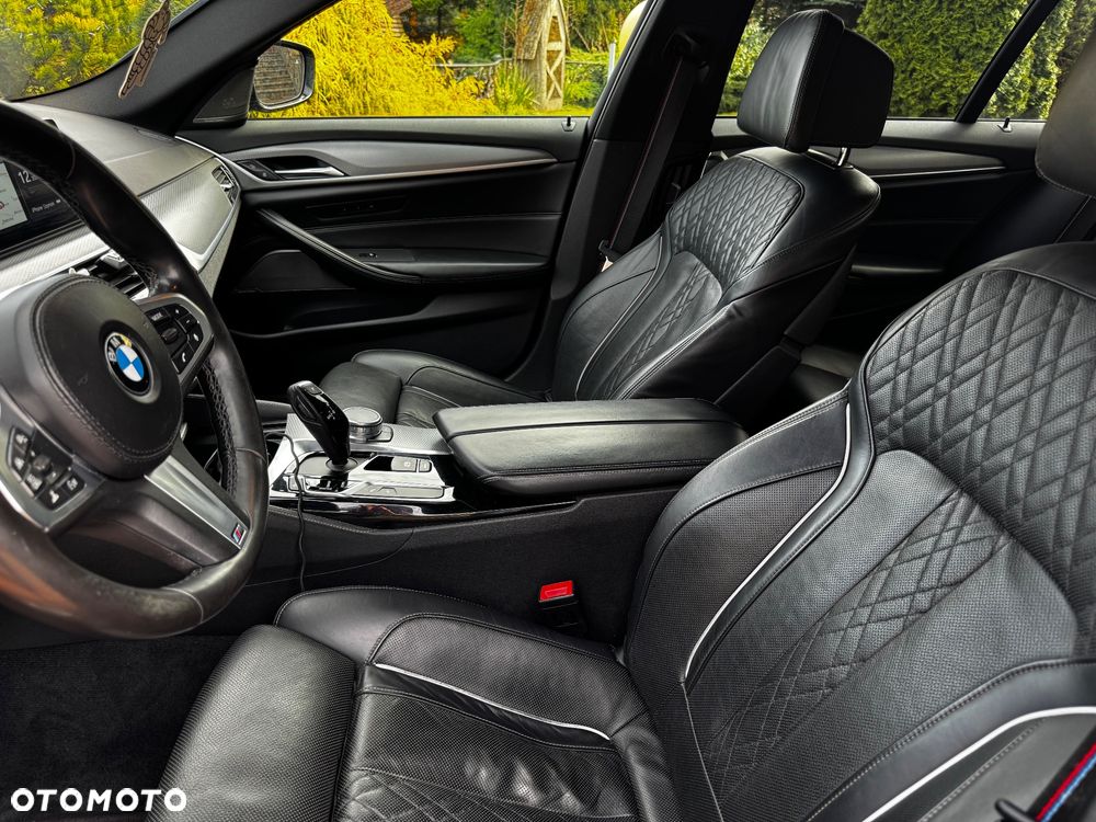 BMW Seria 5 - 29