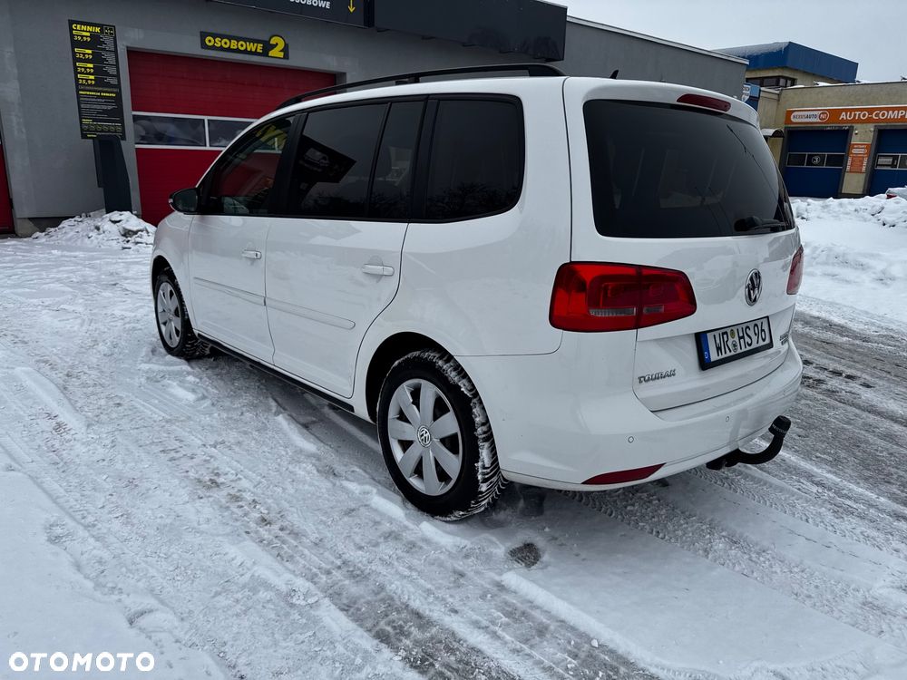 Volkswagen Touran 2.0 TDI DPF BlueMotion Technology DSG Highline - 3