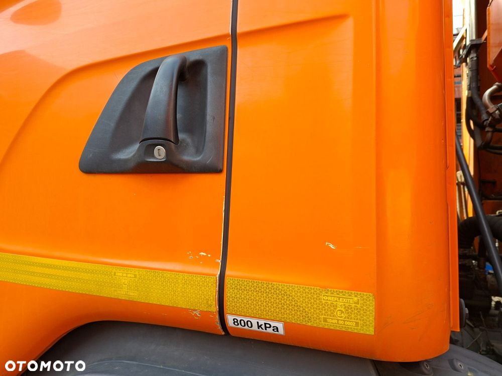 Scania G 370 4X4 - 32