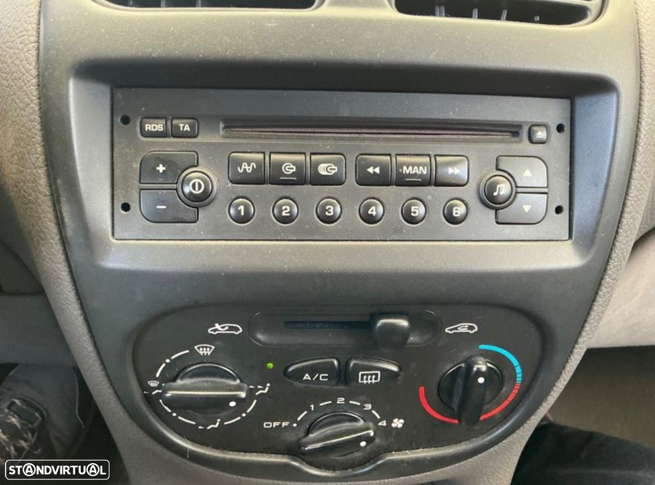 Peugeot 206 1.1 Color Line - 7