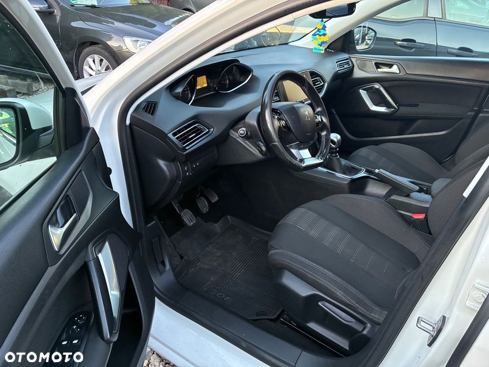 Peugeot 308 BlueHDi 120 Stop & Start Active - 8