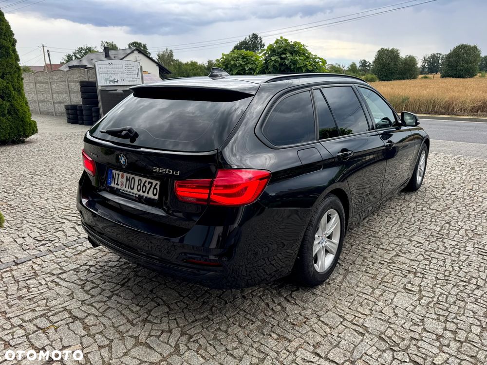 BMW Seria 3 320d Sport Line Shadow - 5