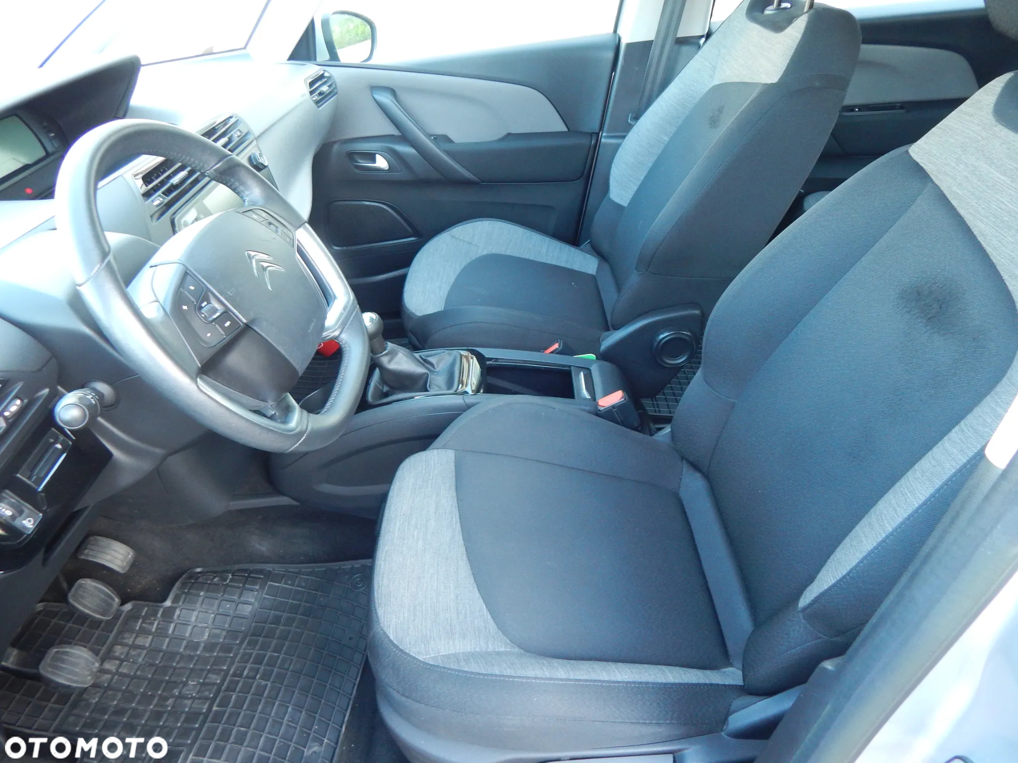 Citroën C4 Picasso 1.6 VTi Attraction - 9