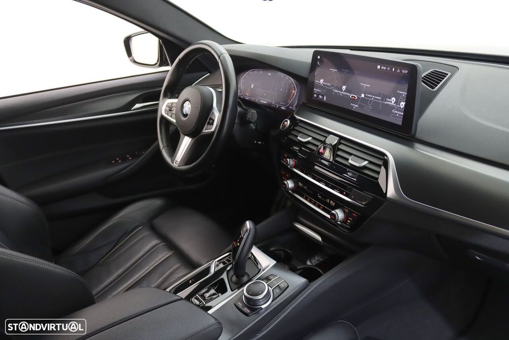 BMW 520 d Pack Desportivo M Auto - 6