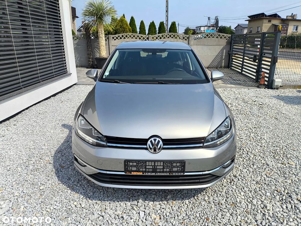 Volkswagen Golf - 9