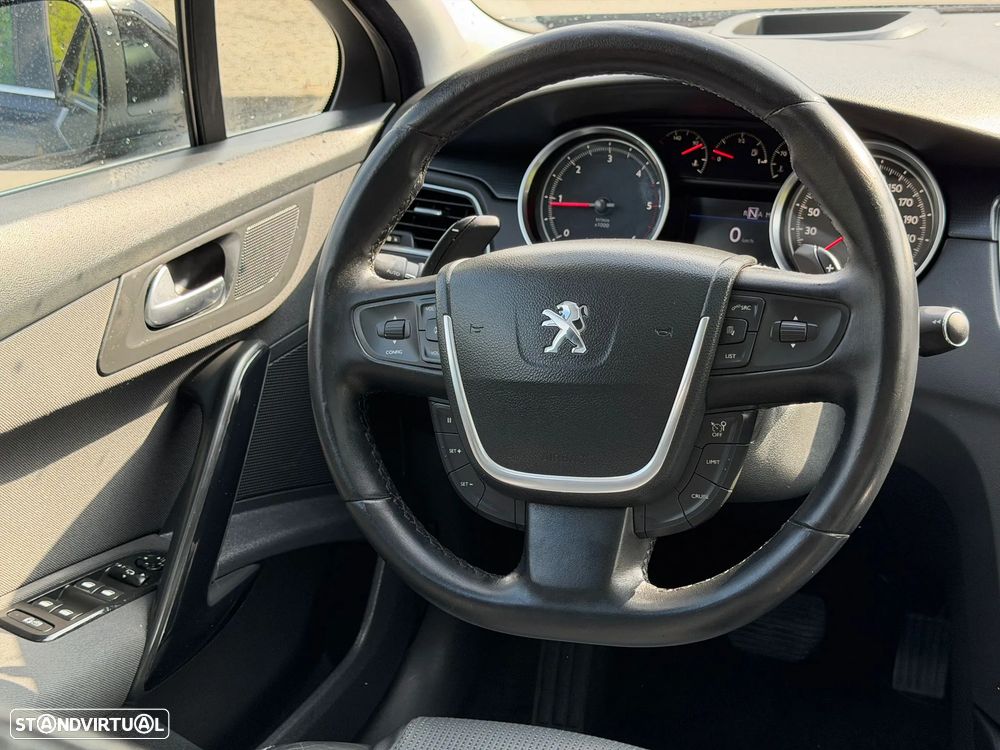 Peugeot 508 SW 1.6 e-HDi Allure 2-Tronic J18 - 18