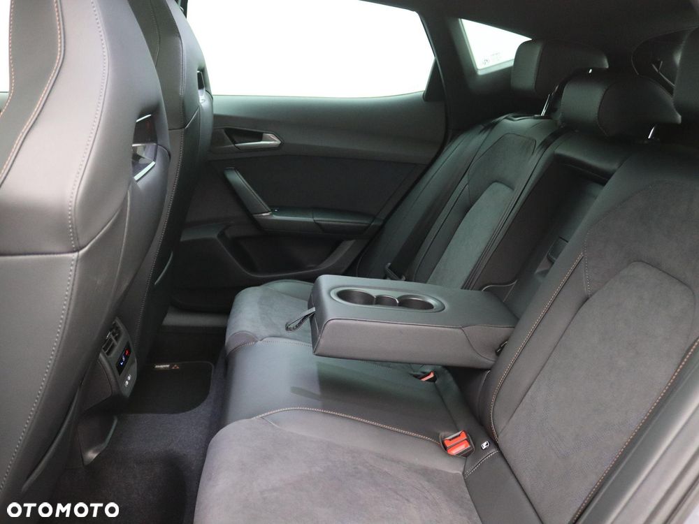 Cupra Formentor 1.5 e-Hybrid DSG VZ - 6