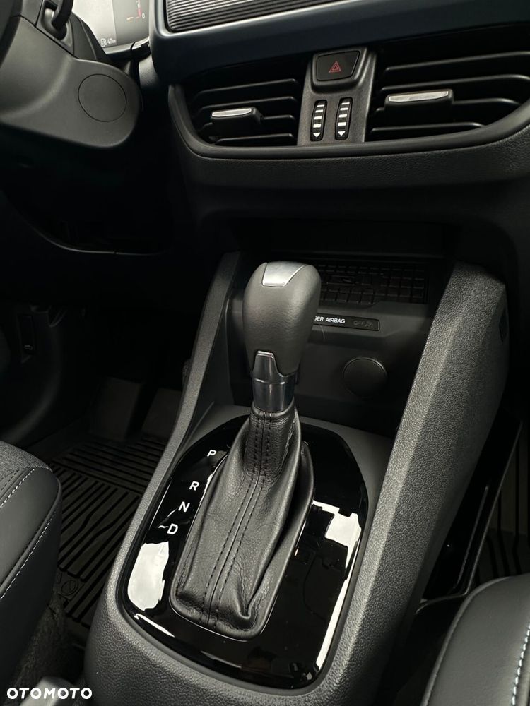 Ford Tourneo Courier - 18