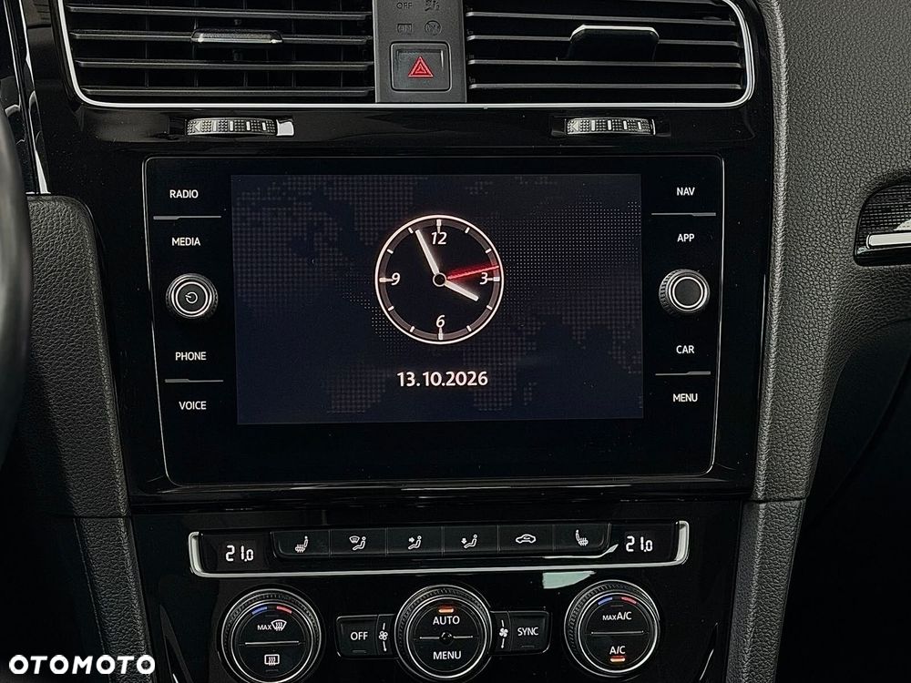 Volkswagen Golf 1.5 TSI BMT Evo Highline DSG - 27