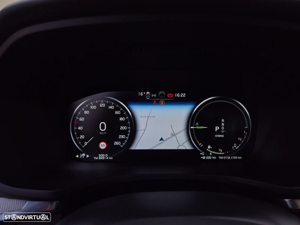 Volvo V60 2.0 T6 AWD TE R-Design - 20