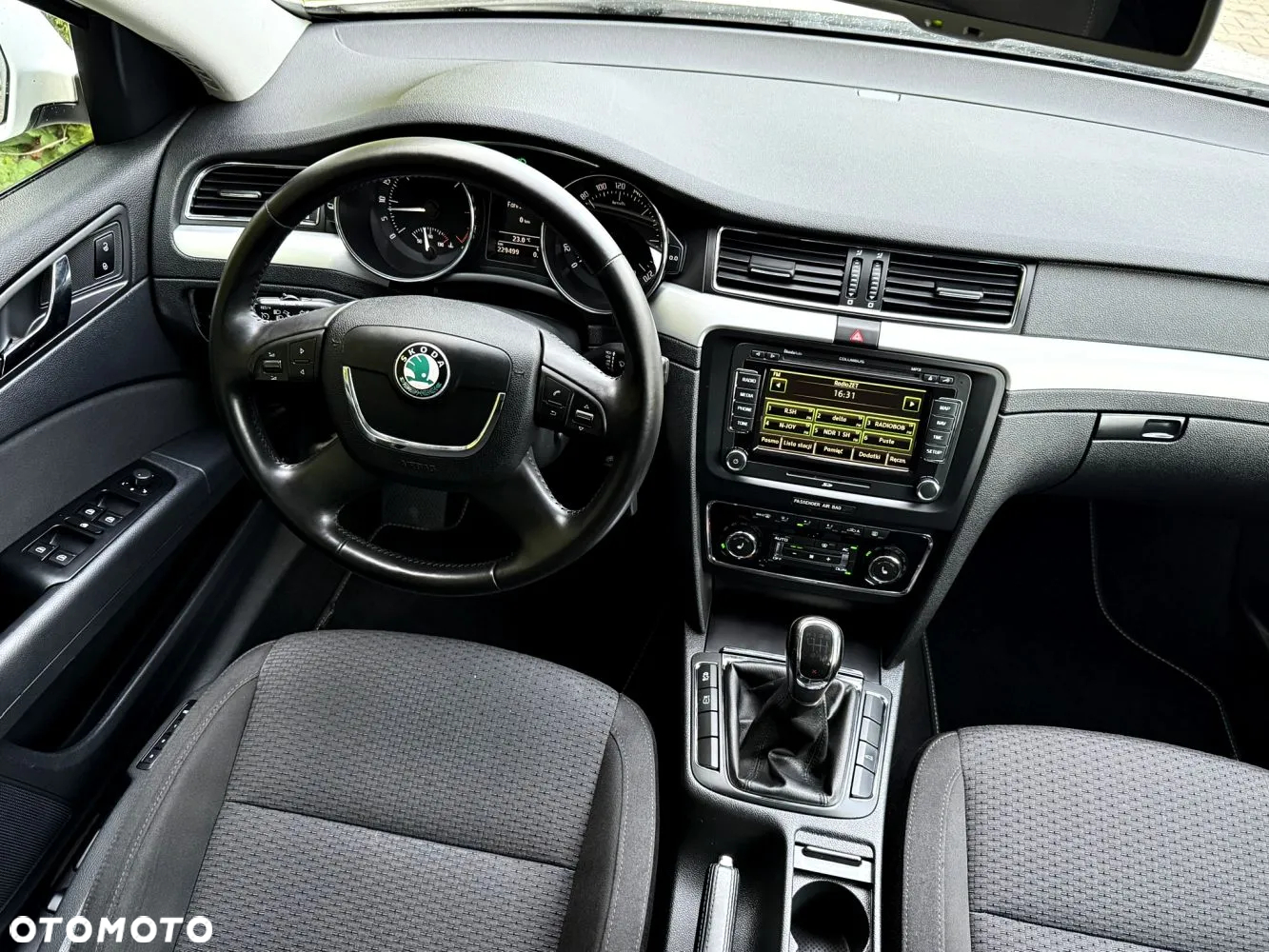 Skoda Superb - 27