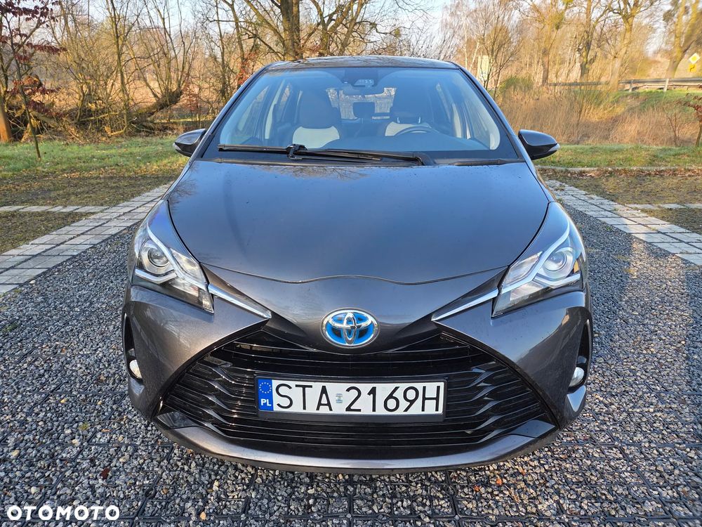 Toyota Yaris 1.5 VVT-i Team Deutschland - 8