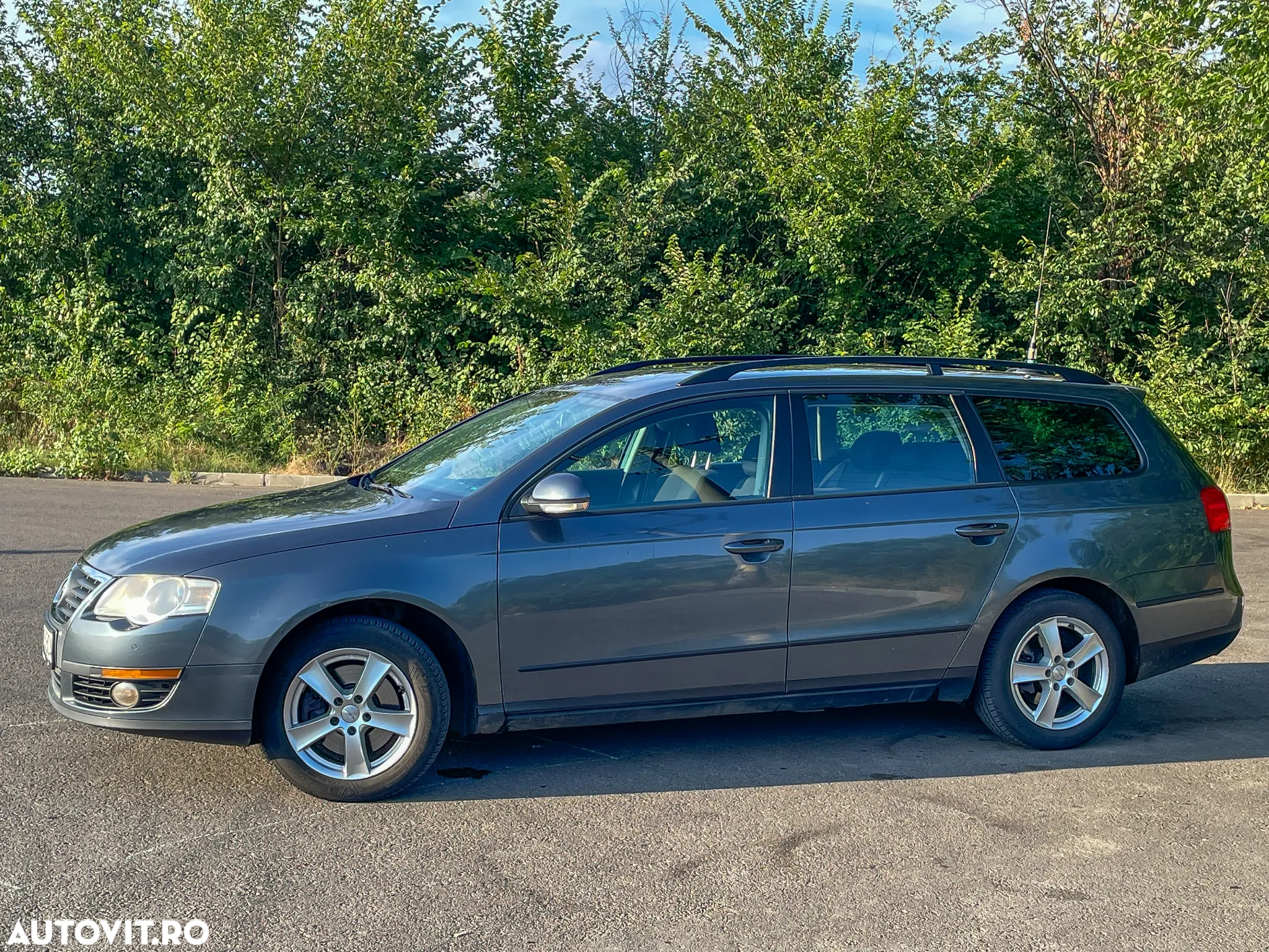 Volkswagen Passat Variant 2.0 TDI Comfortline - 18