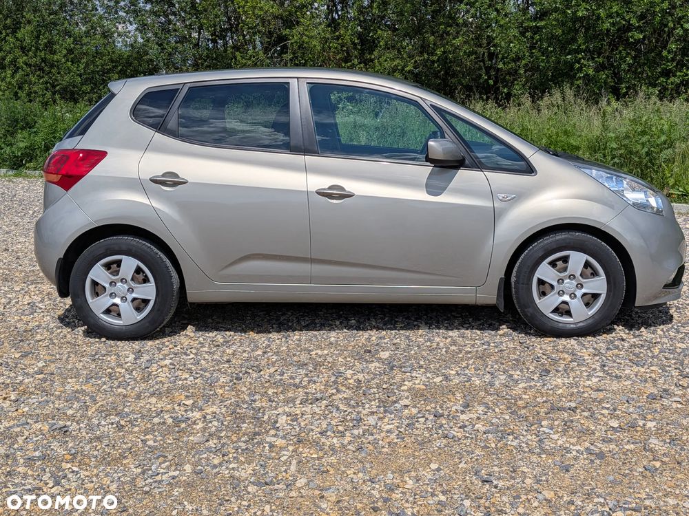 Kia Venga 1.4 XL - 23