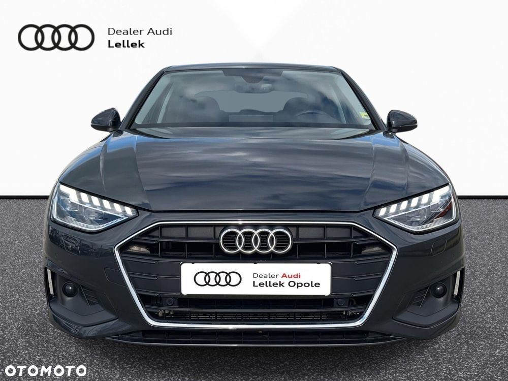 Audi A4 Limousine - 3