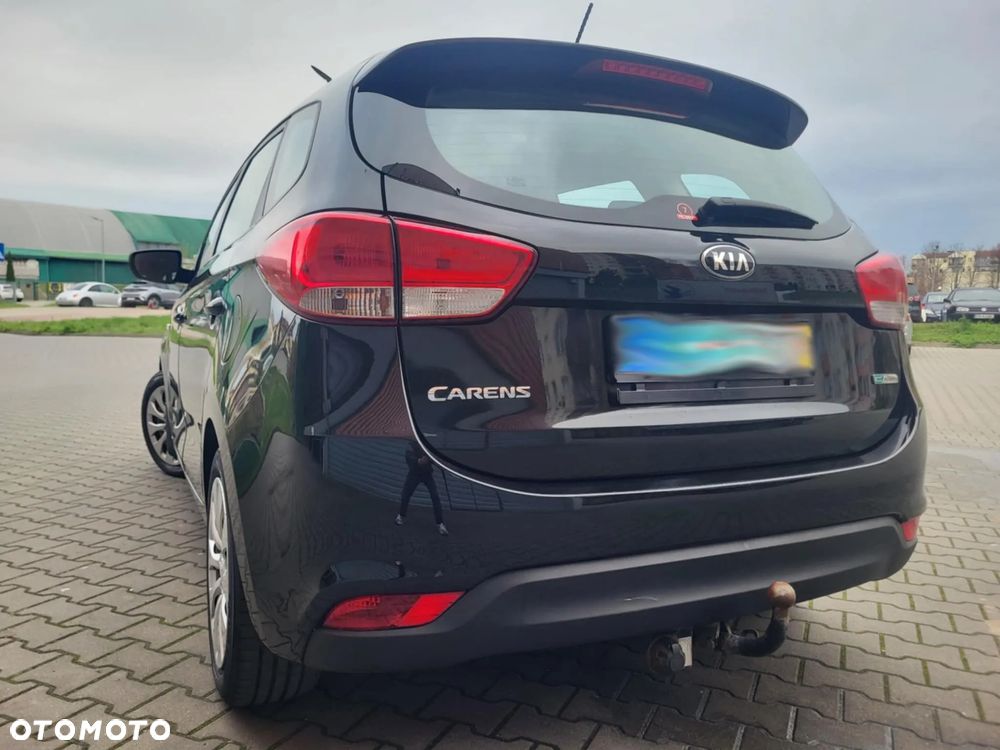 Kia Carens 1.7 CRDi 115 Dream-Team Edition - 22