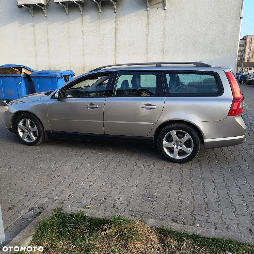 Volvo V70 - 3