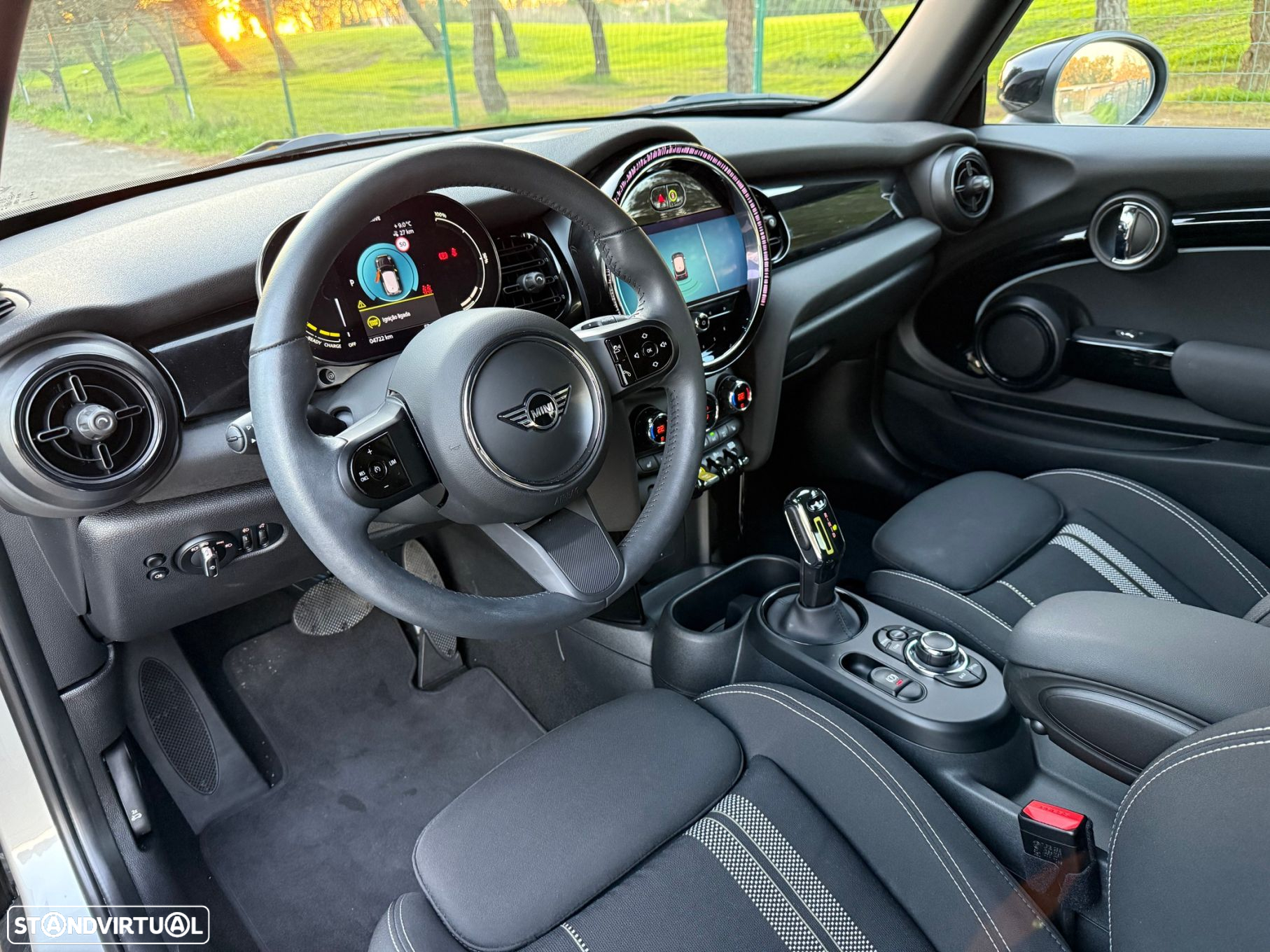 MINI 3 Portas Cooper SE Premium Essential - 37