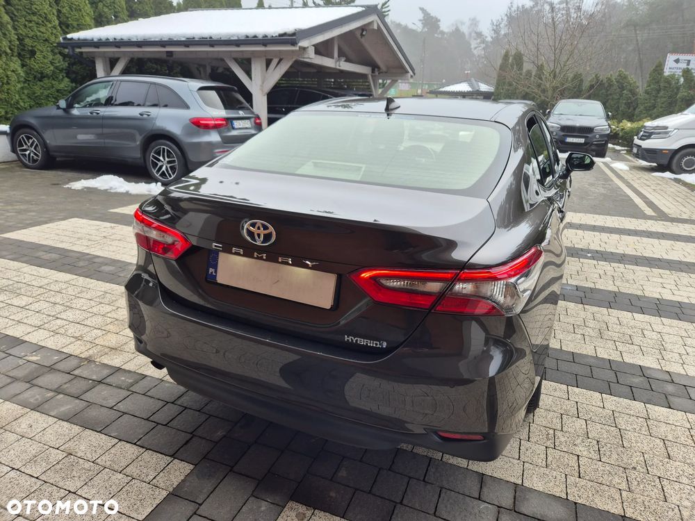 Toyota Camry 2.5 Hybrid Comfort CVT - 12