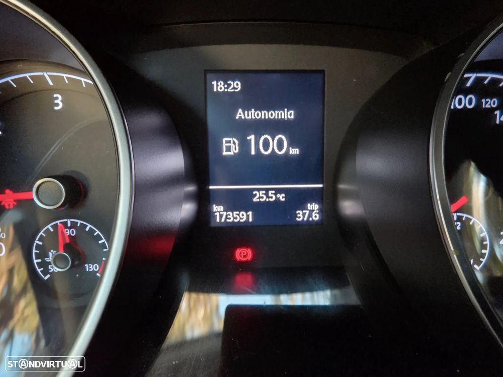 VW Touran 1.6 TDI Confortline - 13
