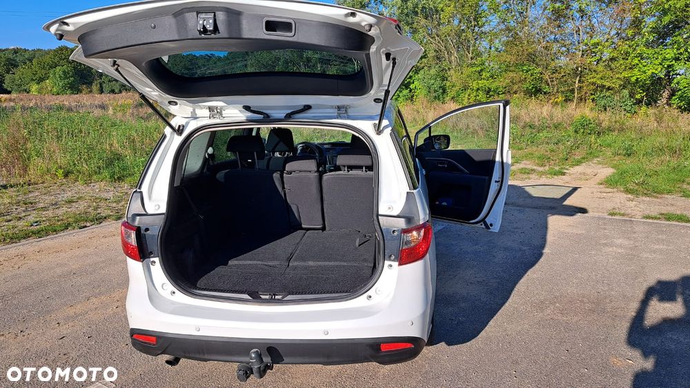 Mazda 5 - 6