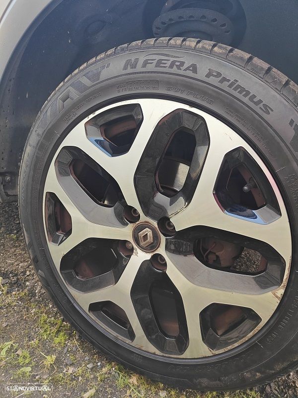 Renault Captur 1.5 dCi Exclusive - 6