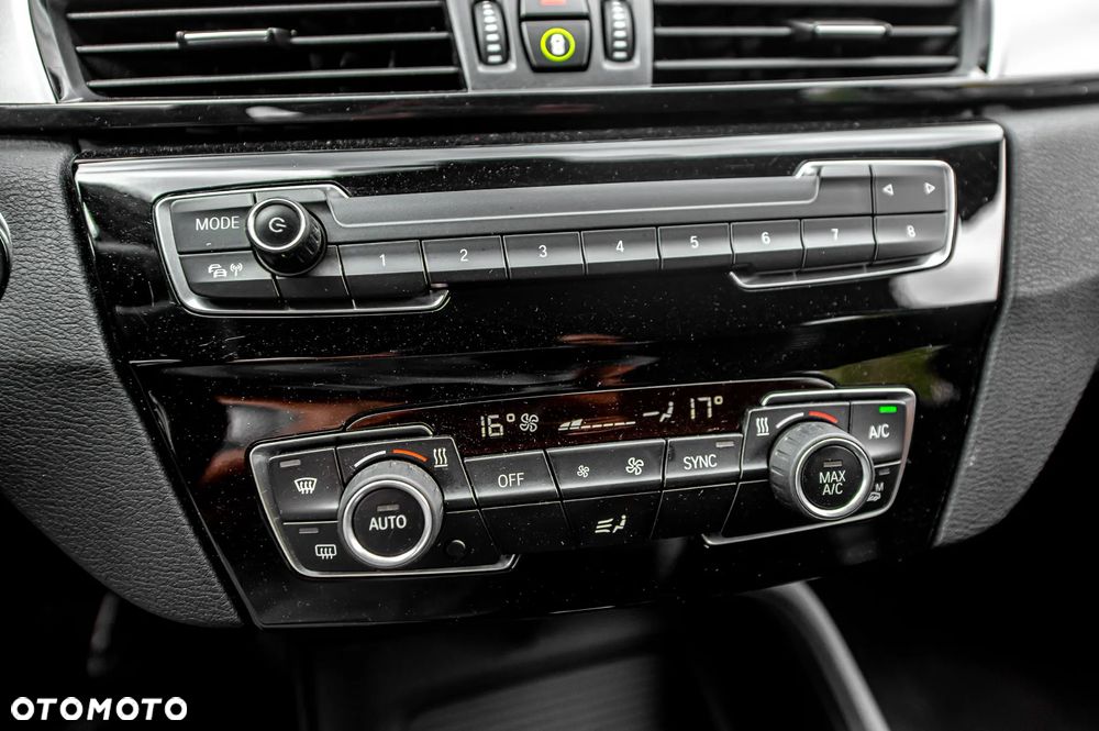 BMW X1 xDrive20d Sport Line sport - 29