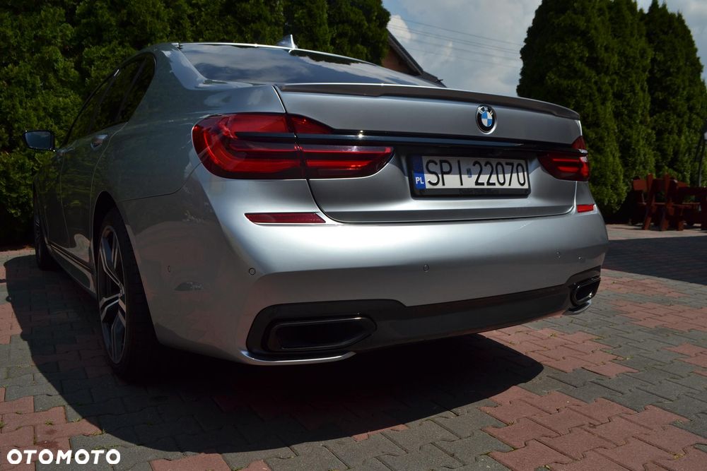 BMW Seria 7 750d xDrive sport - 11