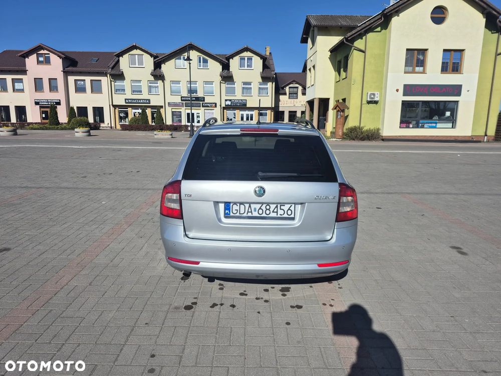 Skoda Octavia - 5
